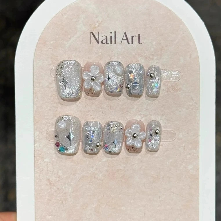 Bloom Ballet Cat-Eye Nails