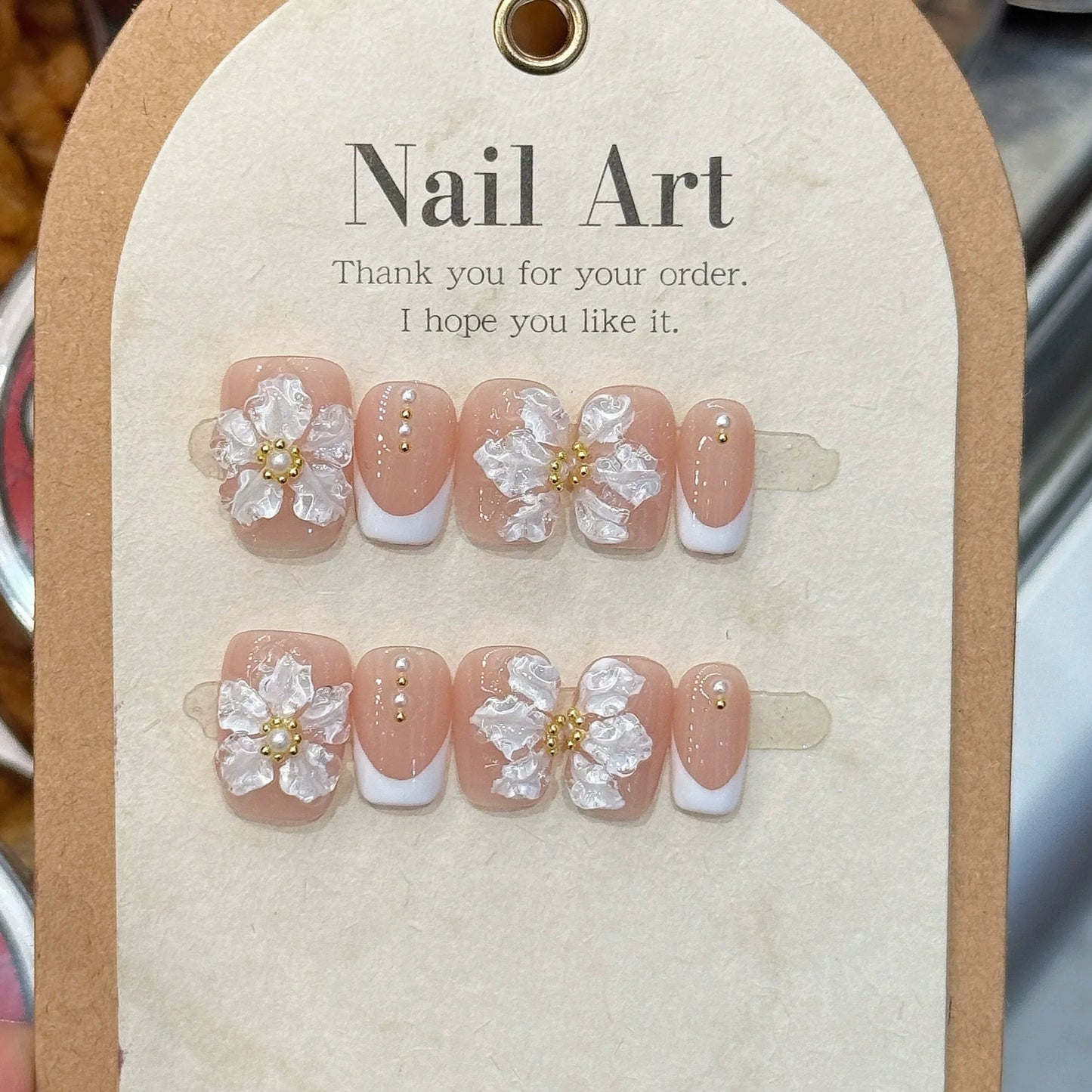 Bloom Ballet Cat-Eye Nails