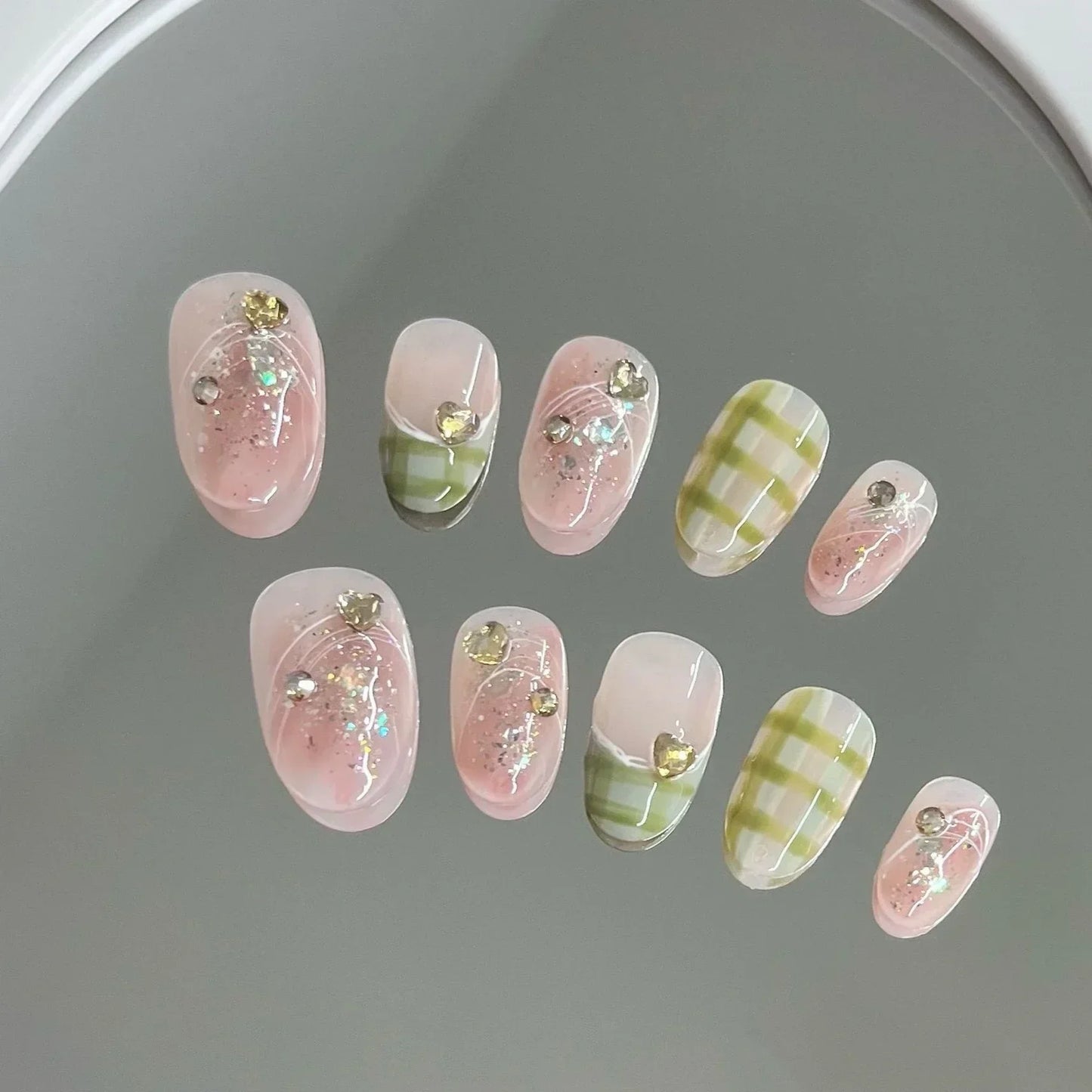 Bloom Ballet Cat-Eye Nails