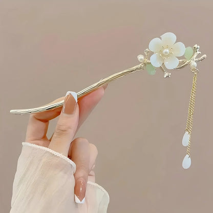 Celestia Tassel Hairpin