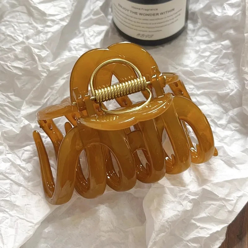 Velora Pumpkin Hair Claw